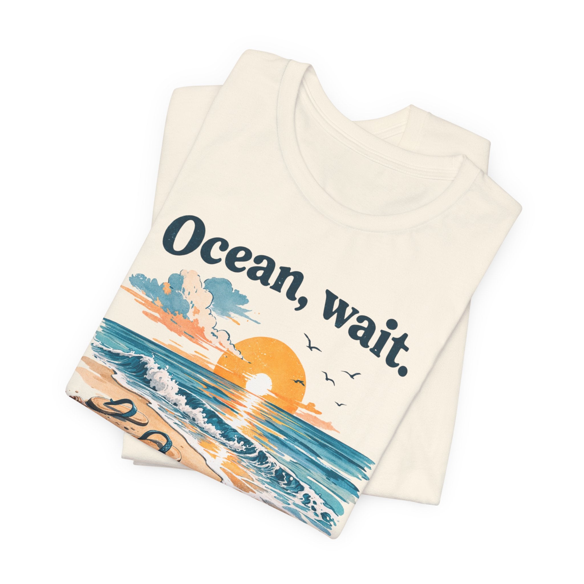 Ocean, Wait I’m Coming Vintage Beach Graphic T-Shirt MARE QUI CLUB