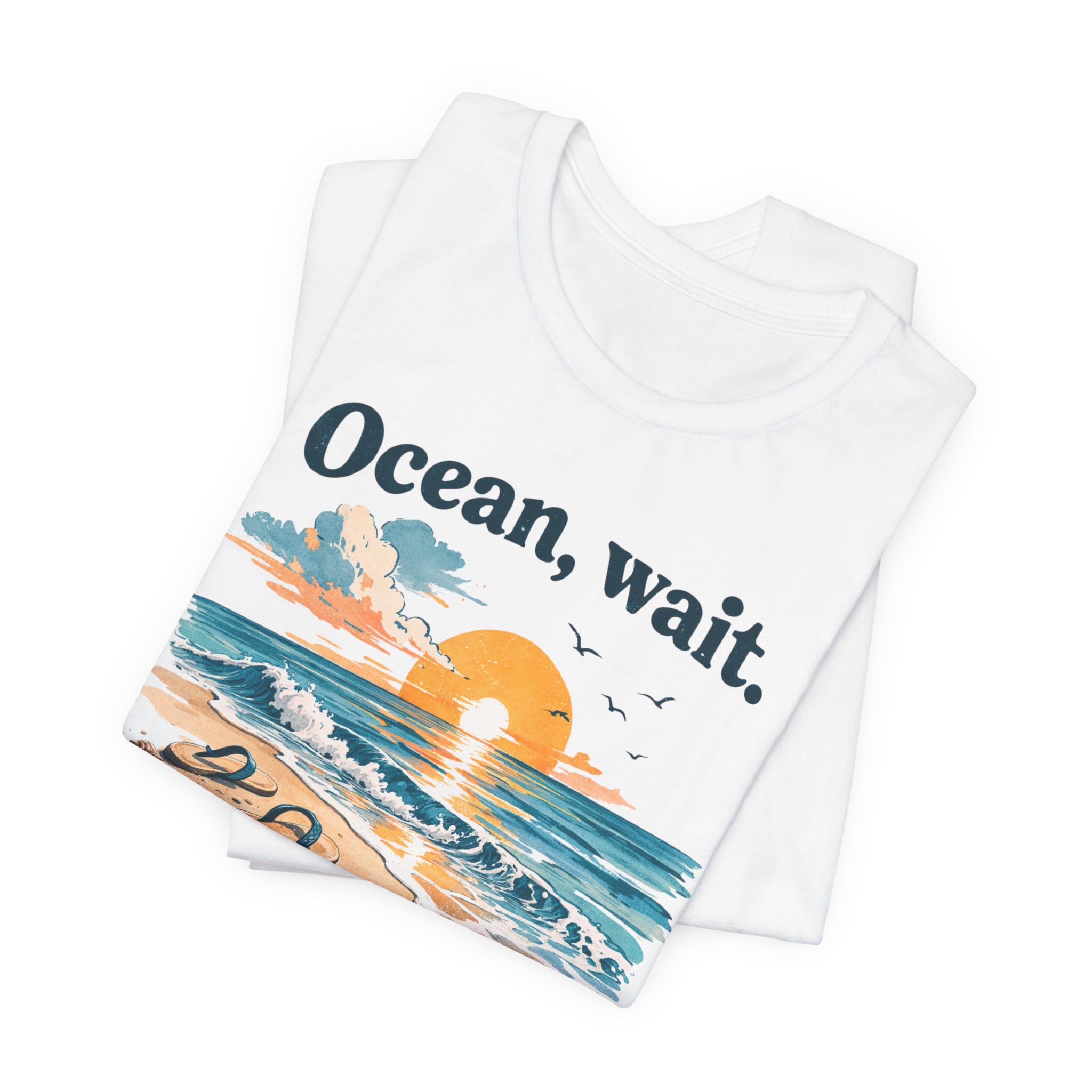 Ocean, Wait I’m Coming Vintage Beach Graphic T-Shirt MARE QUI CLUB