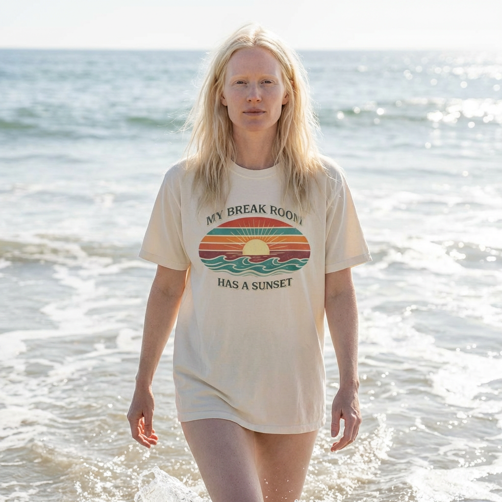 MY BREAK ROOM HAS A SUNSET T-SHIRT | VINTAGE - MARE QUI CLUB