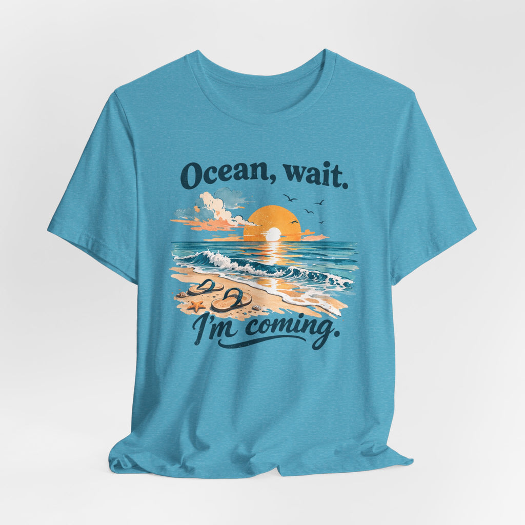 Ocean, Wait I’m Coming Vintage Beach Graphic T-Shirt MARE QUI CLUB