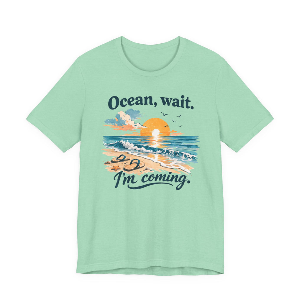 Ocean, Wait I’m Coming Vintage Beach Graphic T-Shirt MARE QUI CLUB